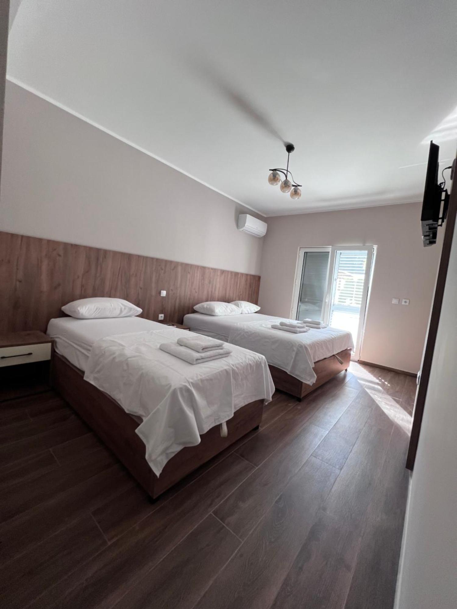Residence Leora Ulcinj Eksteriør bilde